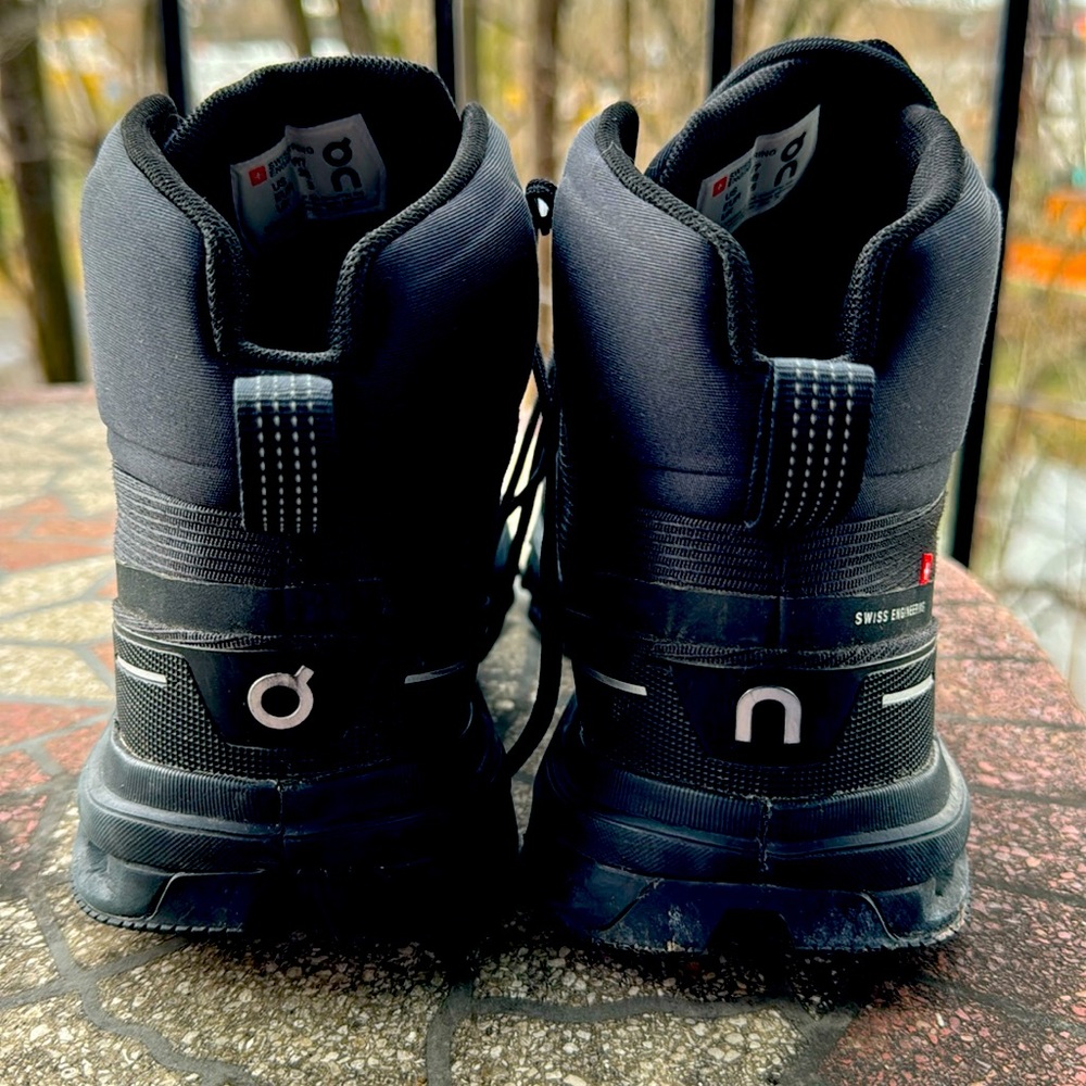 ON running waterproof hiking boots